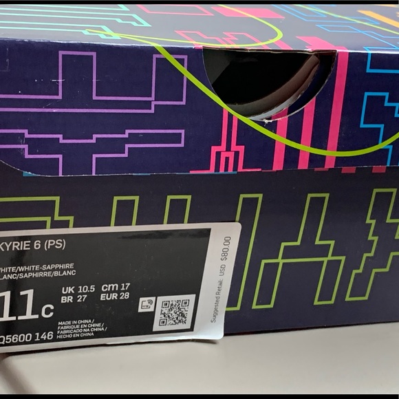 Nike - Picture 10 of 10